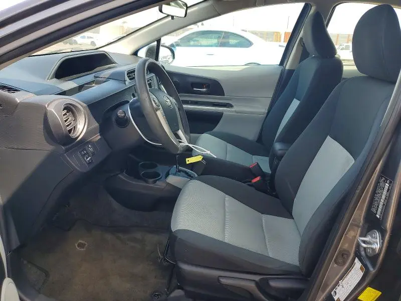 2014 TOYOTA PRIUS C THREE  
