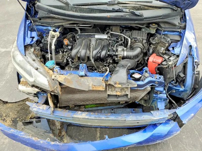 2015 HONDA FIT LX  