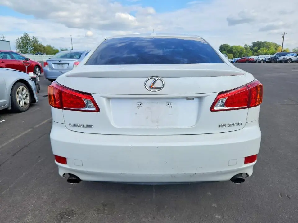 2010 LEXUS IS 250 BASE  