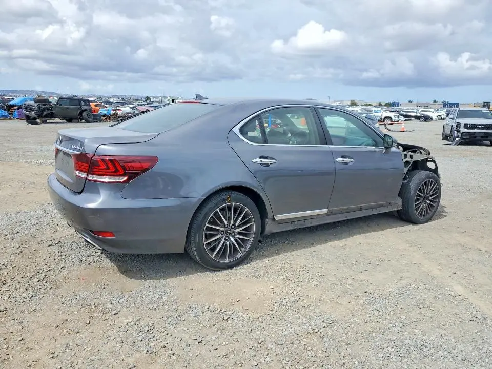 2013 LEXUS LS 460  
