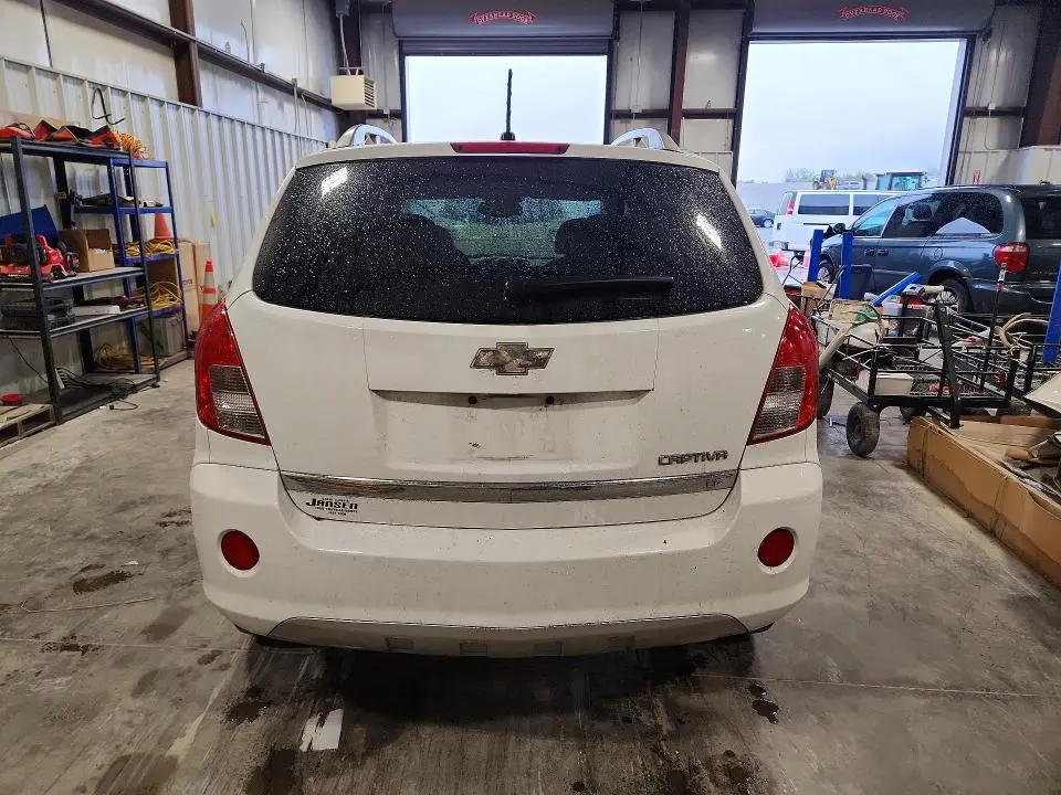 2014 CHEVROLET CAPTIVA LT  