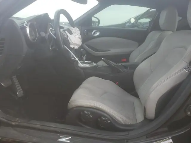 2010 NISSAN 370Z   