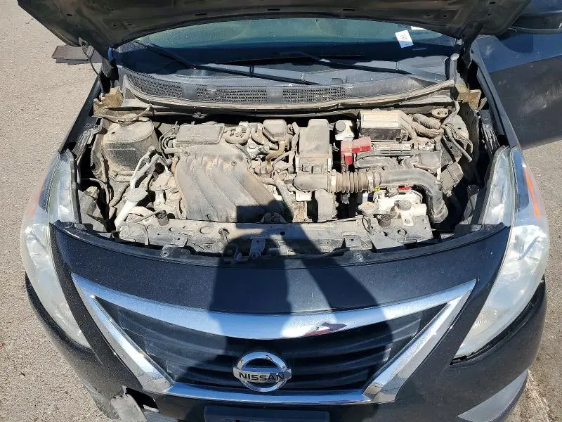 2019 NISSAN VERSA SV  
