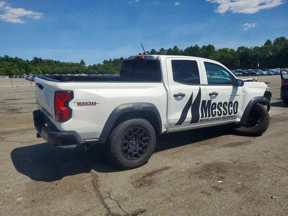 2024 CHEVROLET COLORADO TRAIL BOSS  