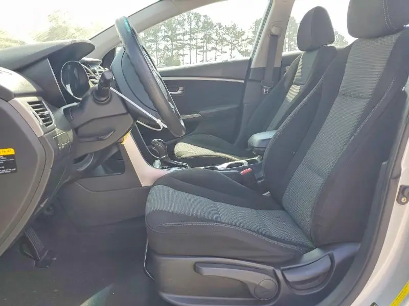 2013 HYUNDAI ELANTRA GT BASE  