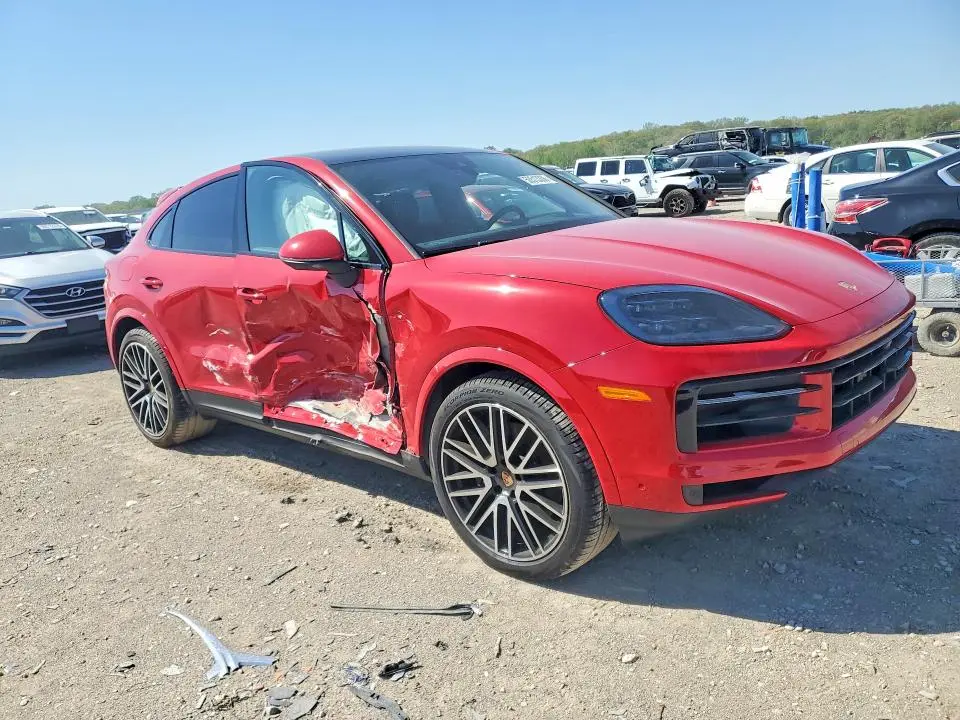 2026 PORSCHE CAYENNE COUPE  