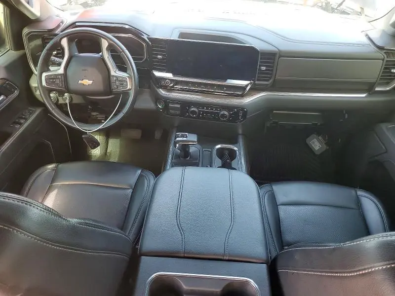 2023 CHEVROLET SILVERADO K1500 LT  