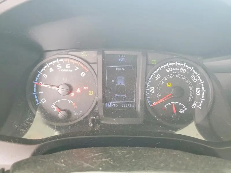 2019 TOYOTA TACOMA SR  