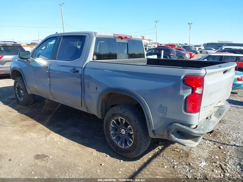 2025 CHEVROLET SILVERADO 1500 4WD  SHORT BED ZR2