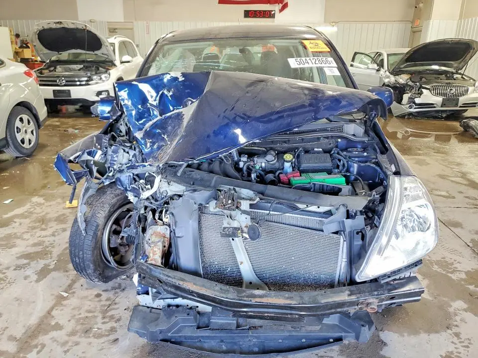 2012 NISSAN VERSA 1.8 S  