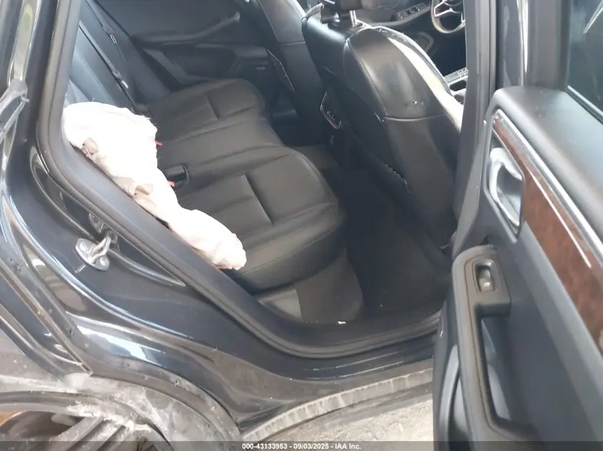 2020 PORSCHE MACAN S