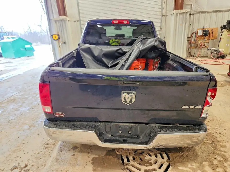 2016 RAM 1500 ST  