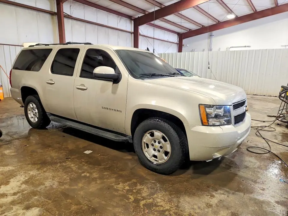2012 CHEVROLET SUBURBAN K1500 LT  