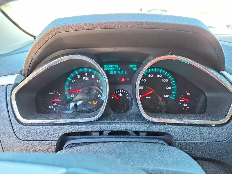 2011 CHEVROLET TRAVERSE LT  