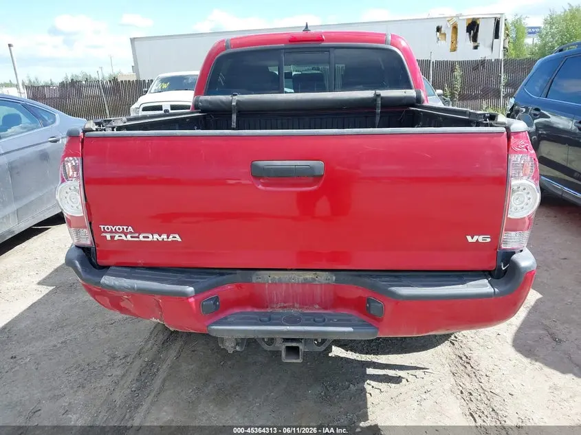 2015 TOYOTA TACOMA BASE V6