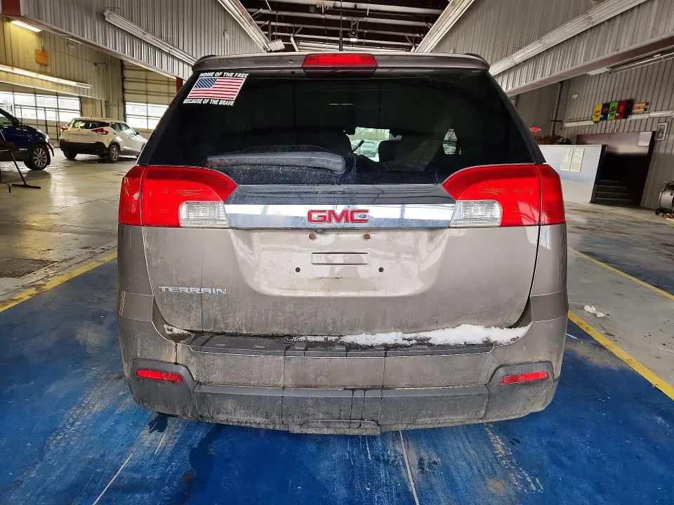 2010 GMC TERRAIN SLE  