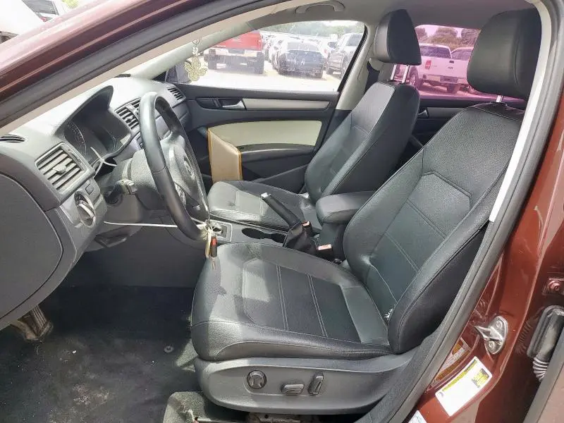 2014 VOLKSWAGEN PASSAT S  