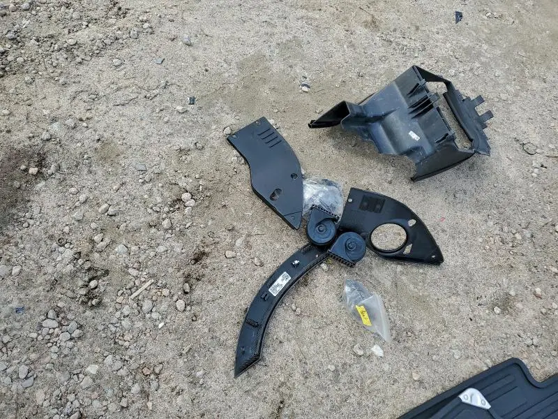 2020 LAND ROVER RANGE ROVER P525 HSE  