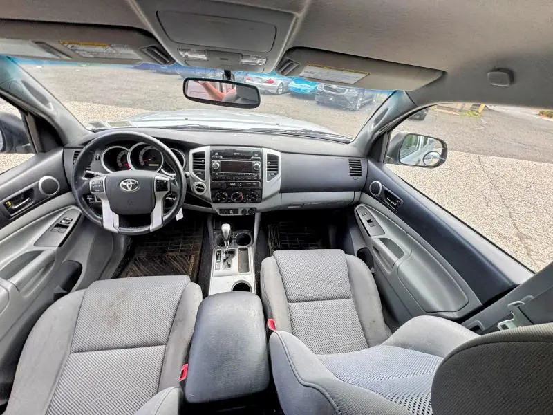 2012 TOYOTA TACOMA V6  
