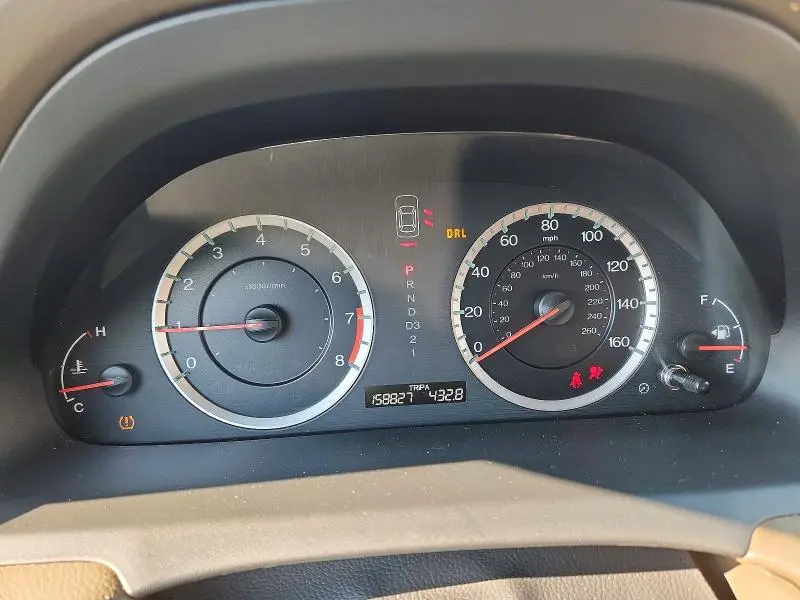 2010 HONDA ACCORD LXP  