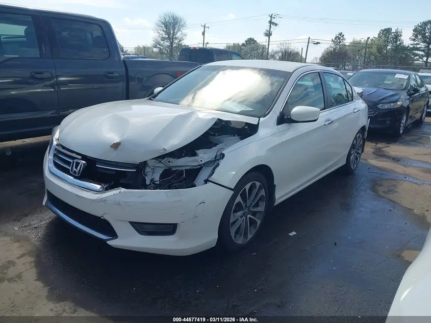 2015 HONDA ACCORD SPORT
