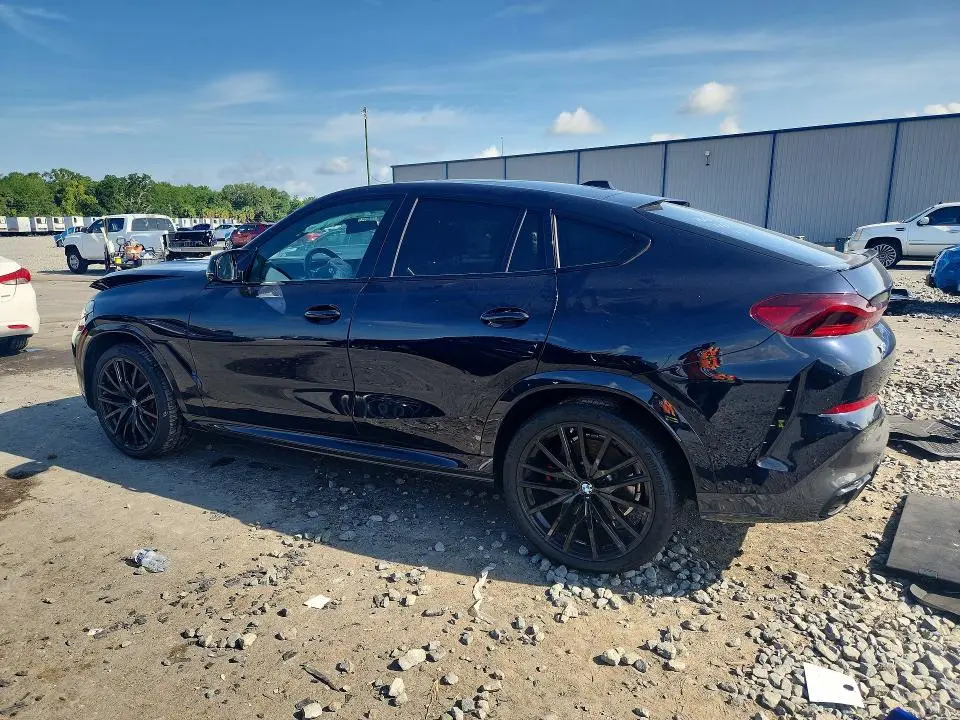 2024 BMW X6 M60I  