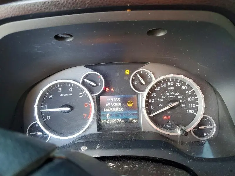2016 TOYOTA TUNDRA SR5  