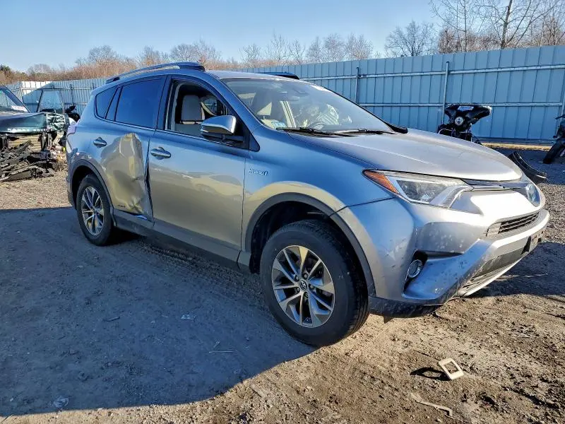 2017 TOYOTA RAV4 HV LE  