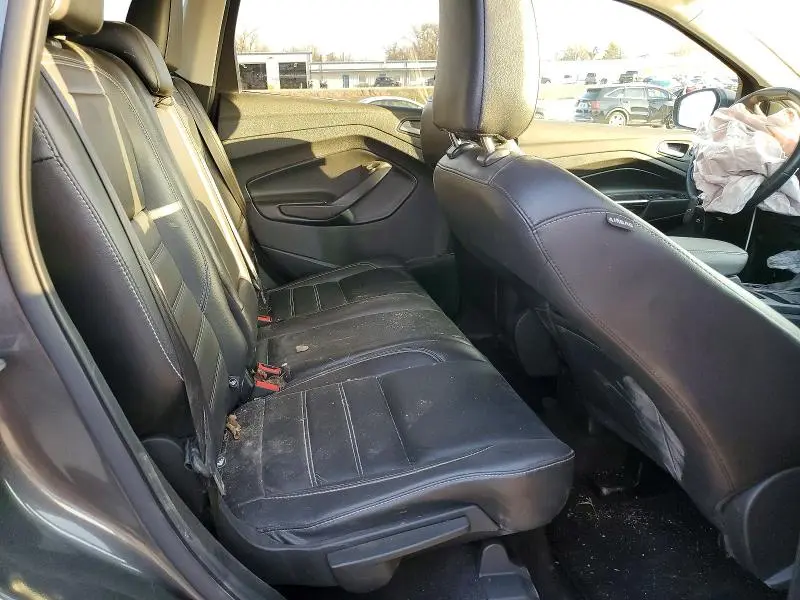 2019 FORD ESCAPE TITANIUM  
