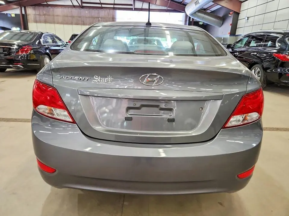 2016 HYUNDAI ACCENT SE  