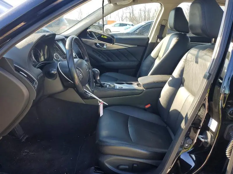 2015 INFINITI Q50 BASE  