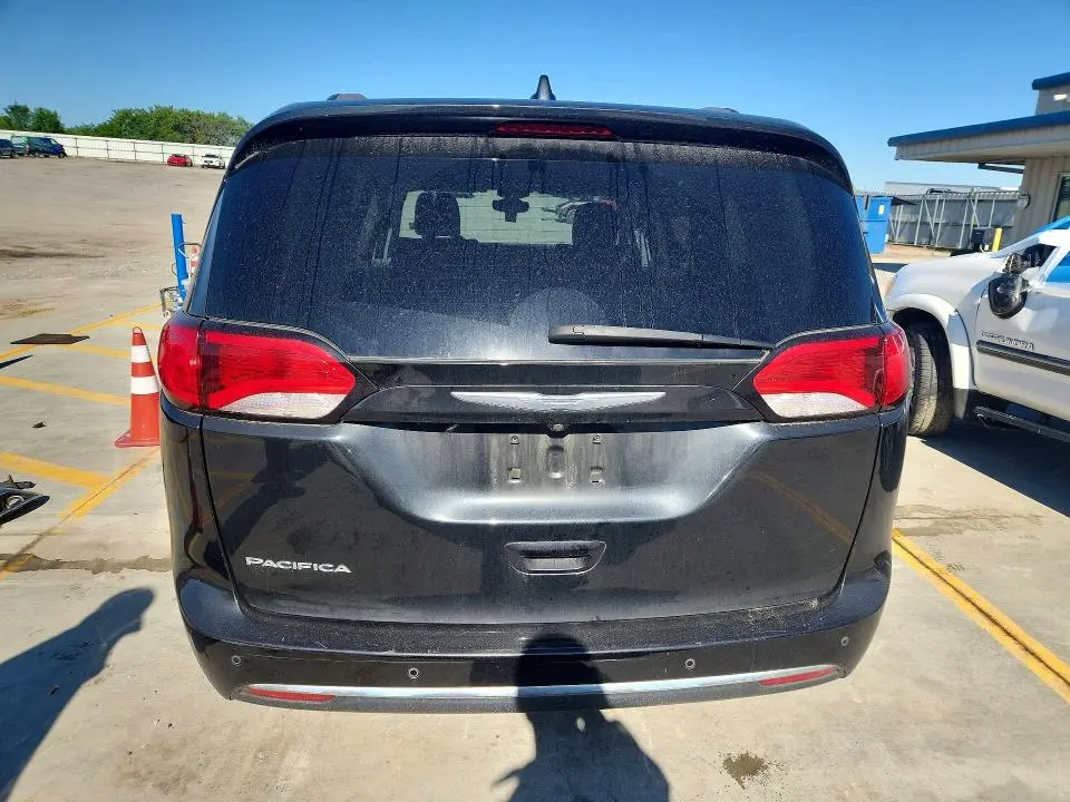 2017 CHRYSLER PACIFICA TOURING L  