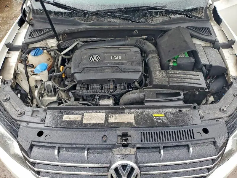 2015 VOLKSWAGEN PASSAT SEL  