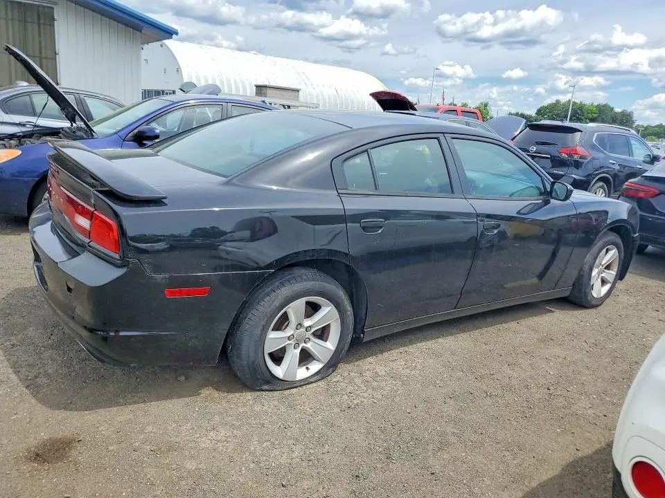 2014 DODGE CHARGER SE  