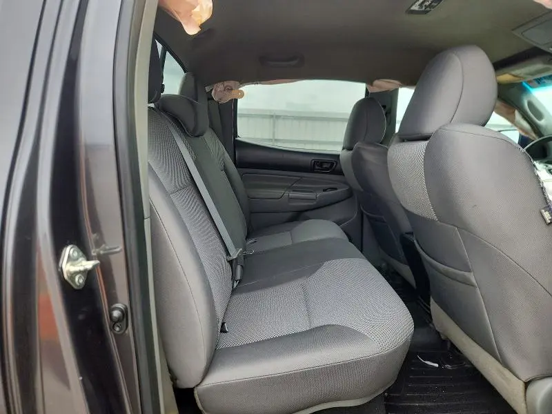 2015 TOYOTA TACOMA V6  