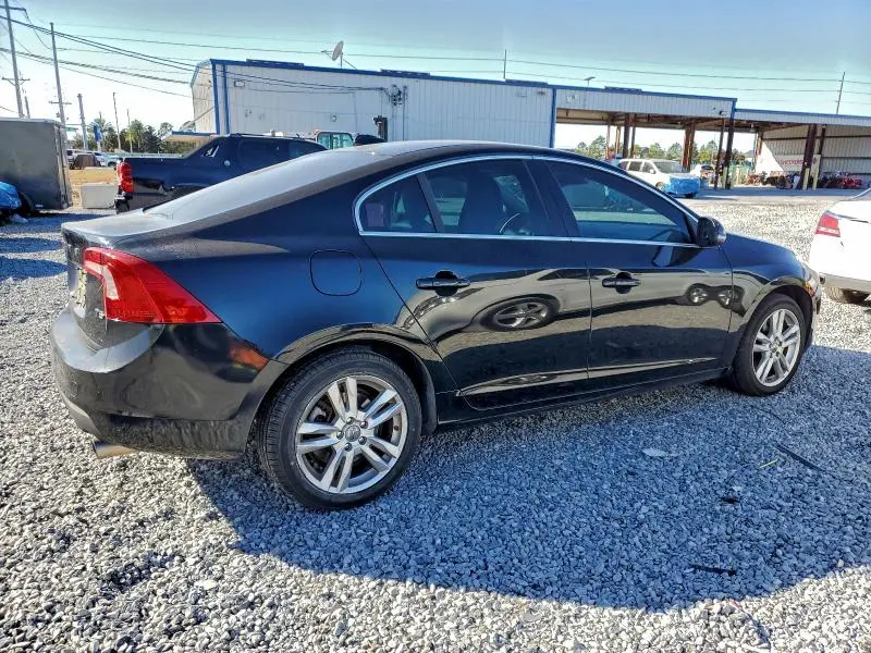 2013 VOLVO S60 T5  
