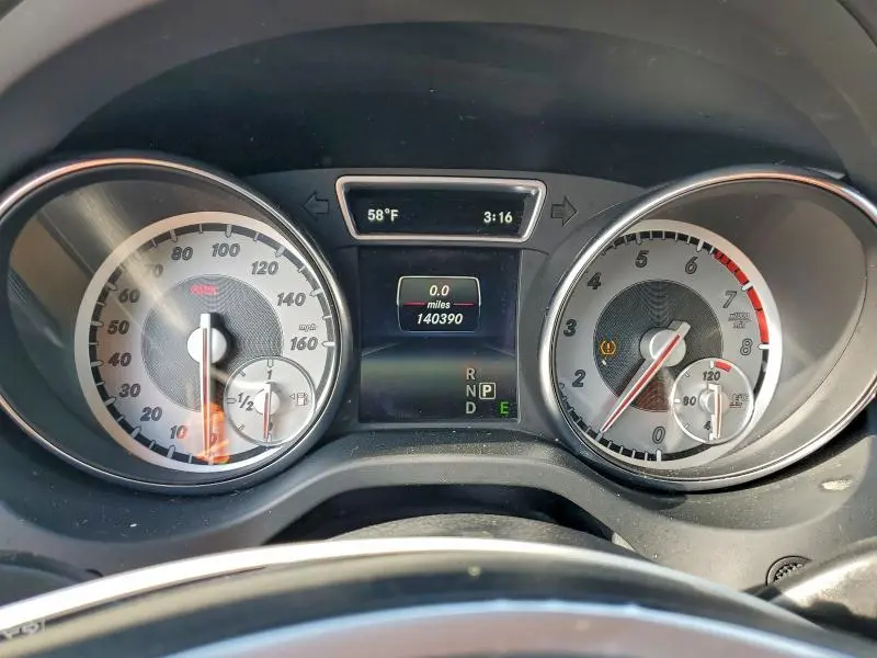 2015 MERCEDES-BENZ GLA 250  