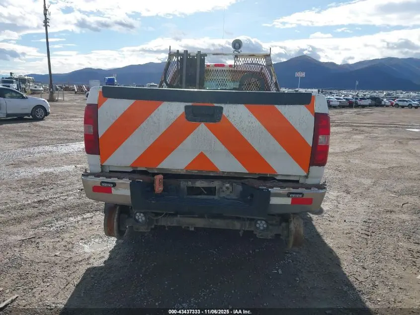 2010 CHEVROLET SILVERADO 3500HD WORK TRUCK