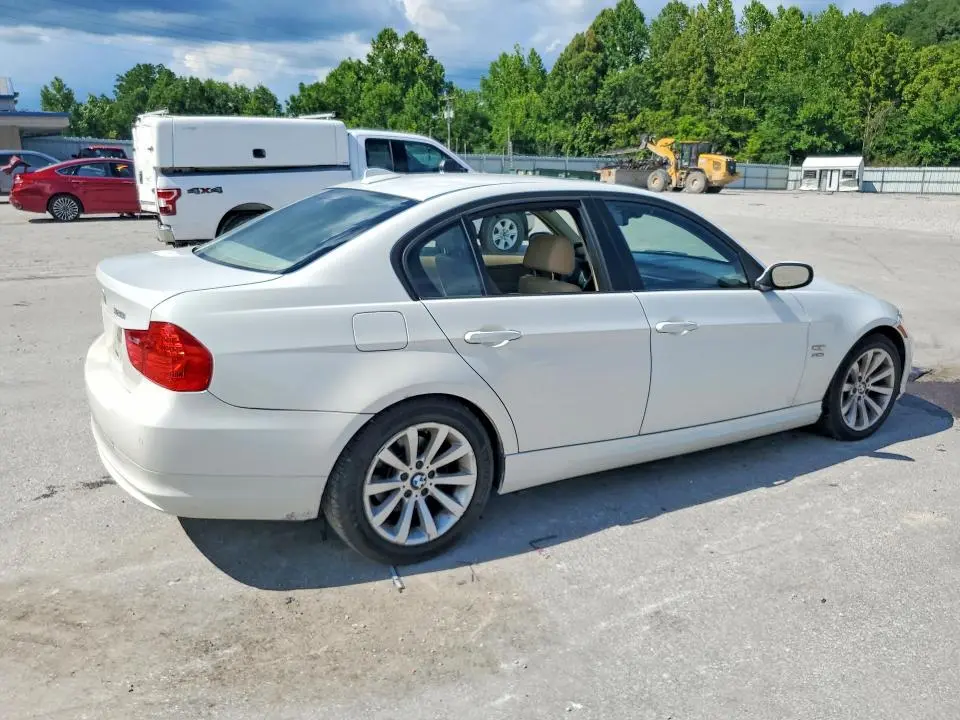 2011 BMW 328 XI  