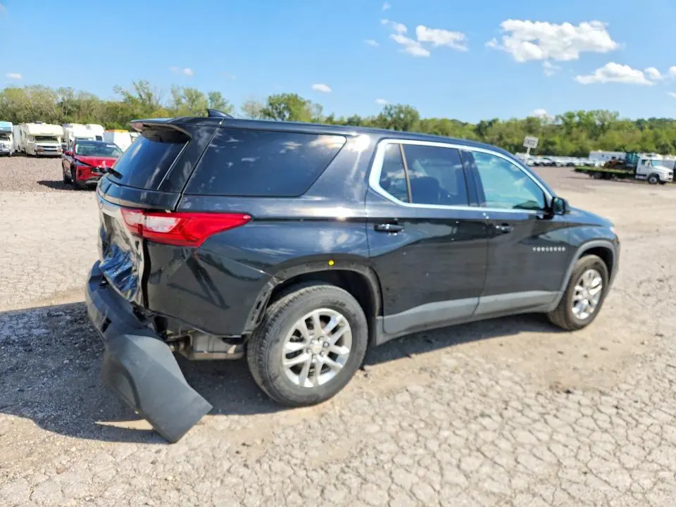 2019 CHEVROLET TRAVERSE LS  