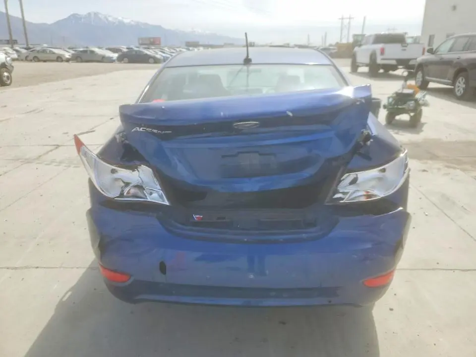 2016 HYUNDAI ACCENT SE  