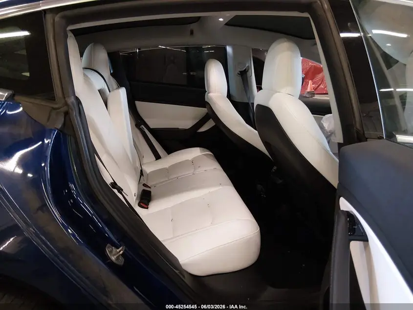 2018 TESLA MODEL 3 LONG RANGE/PERFORMANCE