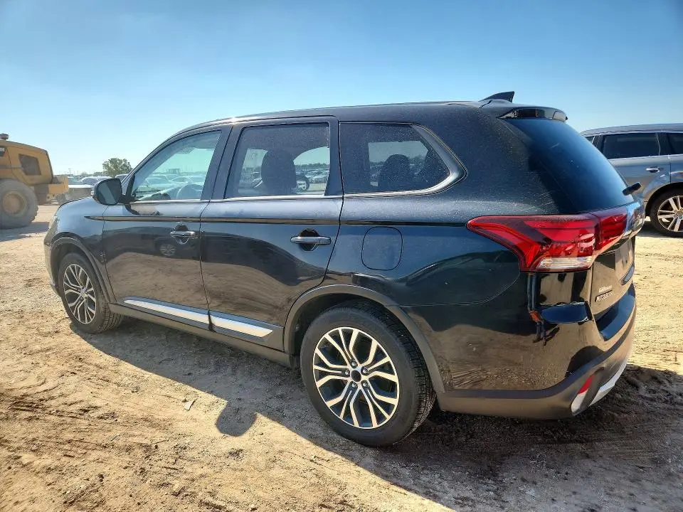 2017 MITSUBISHI OUTLANDER SE  