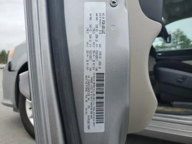 2016 DODGE GRAND CARAVAN SXT  