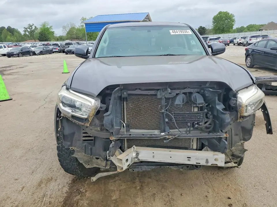2017 TOYOTA TACOMA SR5 V6  