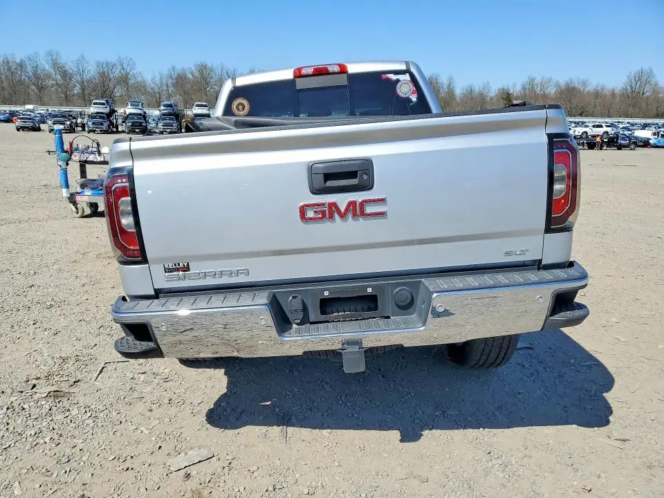 2018 GMC SIERRA K1500 SLT  