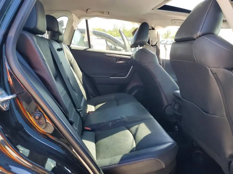 2022 TOYOTA RAV4 LIMITED  