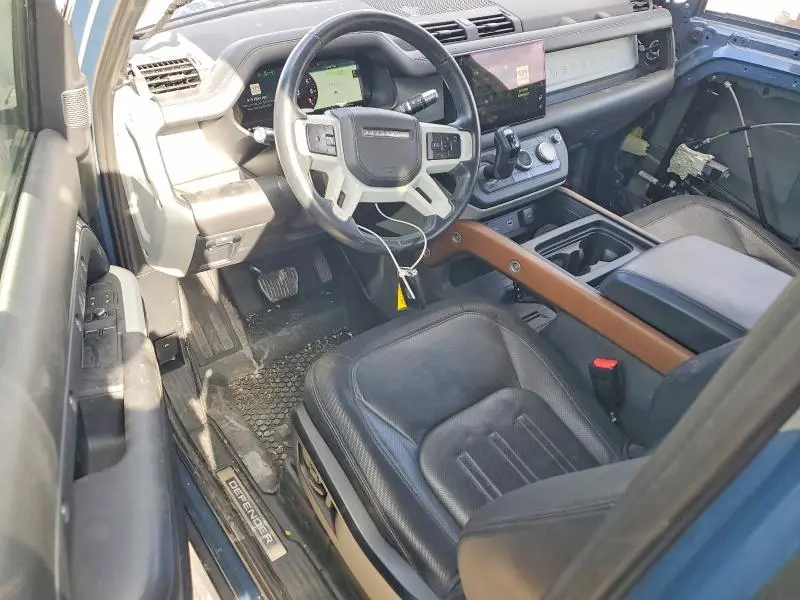 2022 LAND ROVER DEFENDER 90 X-DYNAMIC HSE  