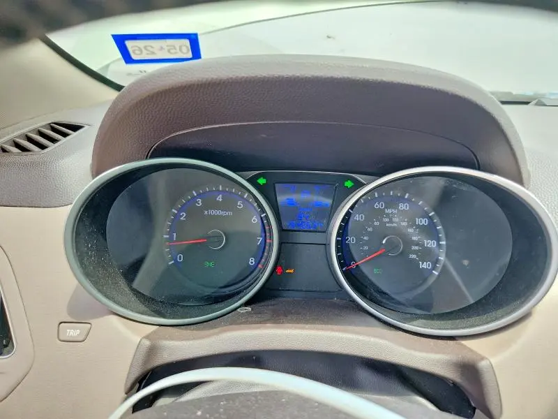 2012 HYUNDAI TUCSON GLS  