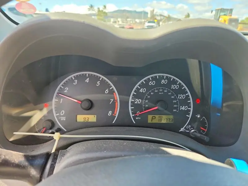 2010 TOYOTA COROLLA BASE  